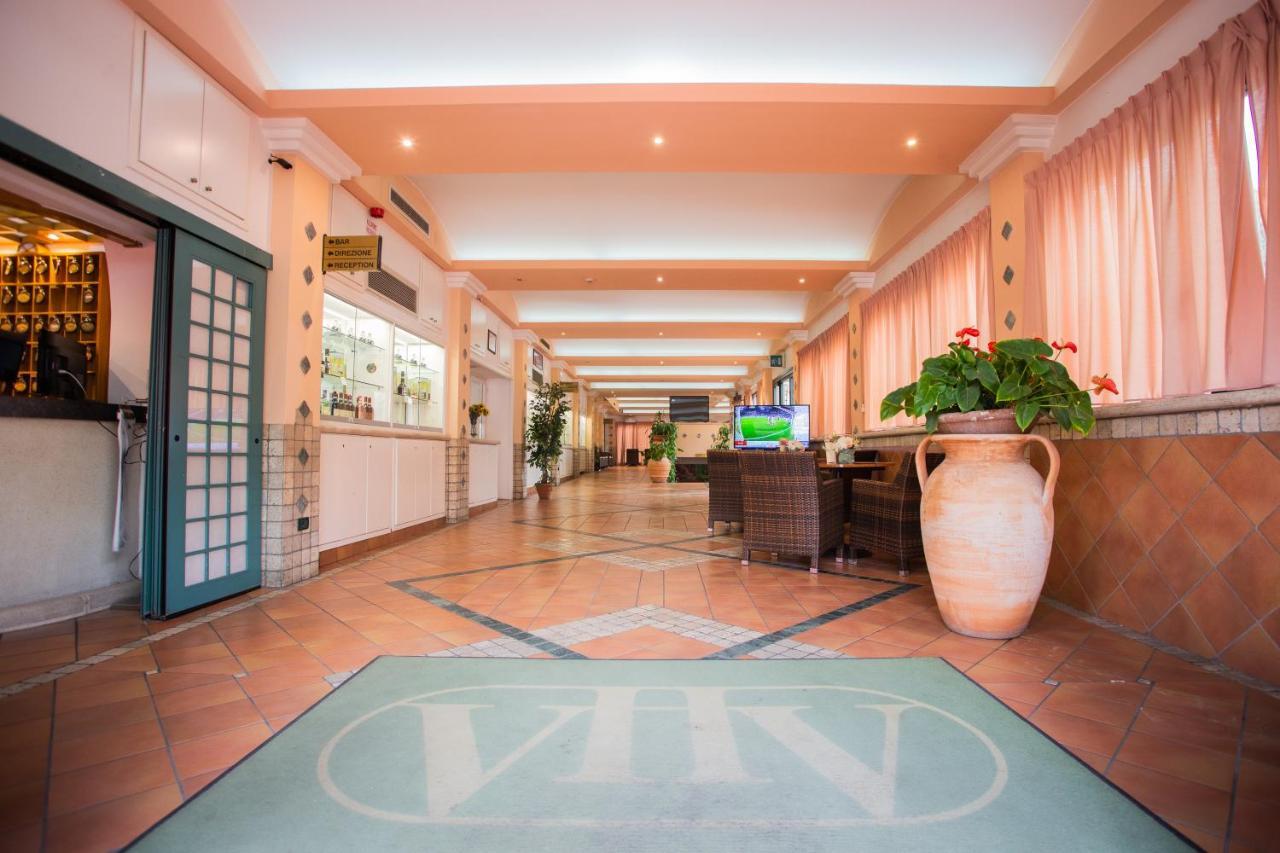 Hotel Villa Verde Rivotorto Exterior foto